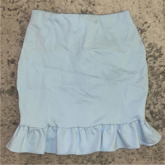 2 Piece Baby blue midi skirt and crop top set - Picture 8 of 9
